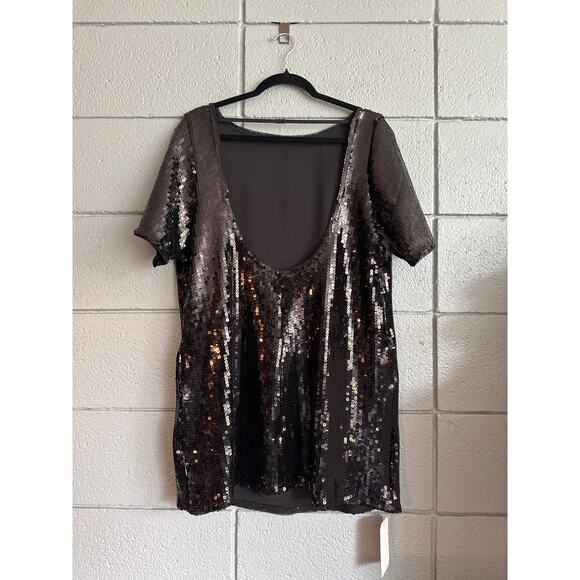 NWT Women's Abercrombie & Fitch Sequin Tee Shift Mini Dress in Black size XLP - Picture 4 of 5